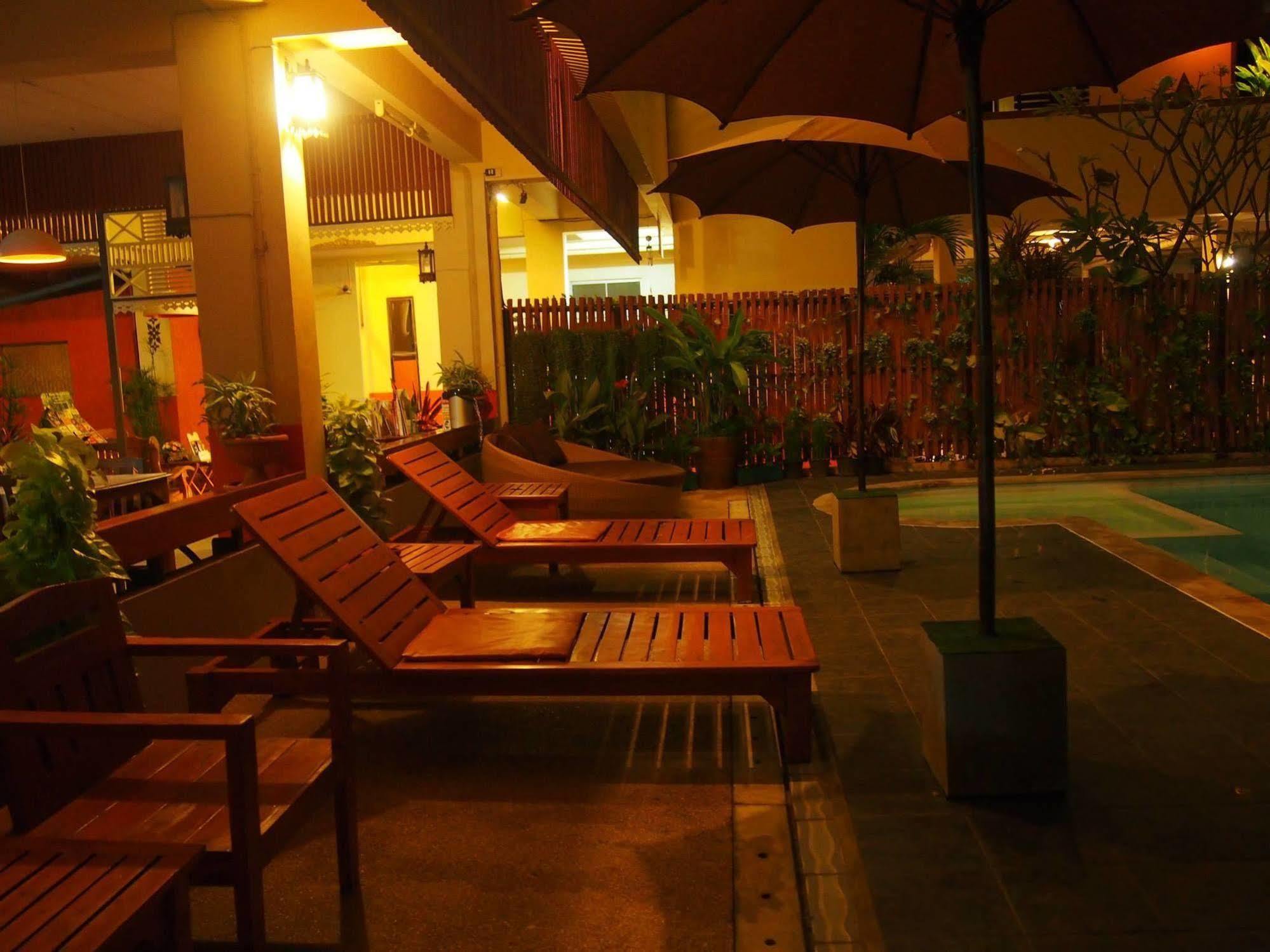 צ'יאנג מאי Phusiri Place מראה חיצוני תמונה